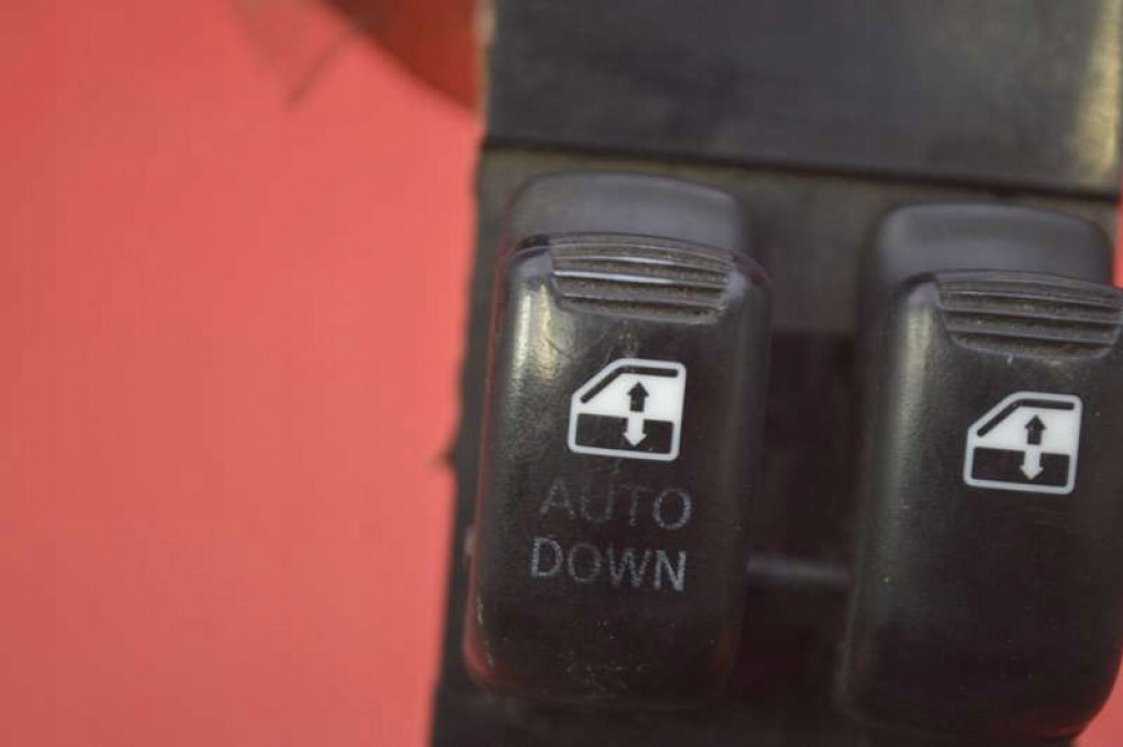 фото №10, Панель управление окон eu 93570-26100 hyundai santa fe 1 i 00-04