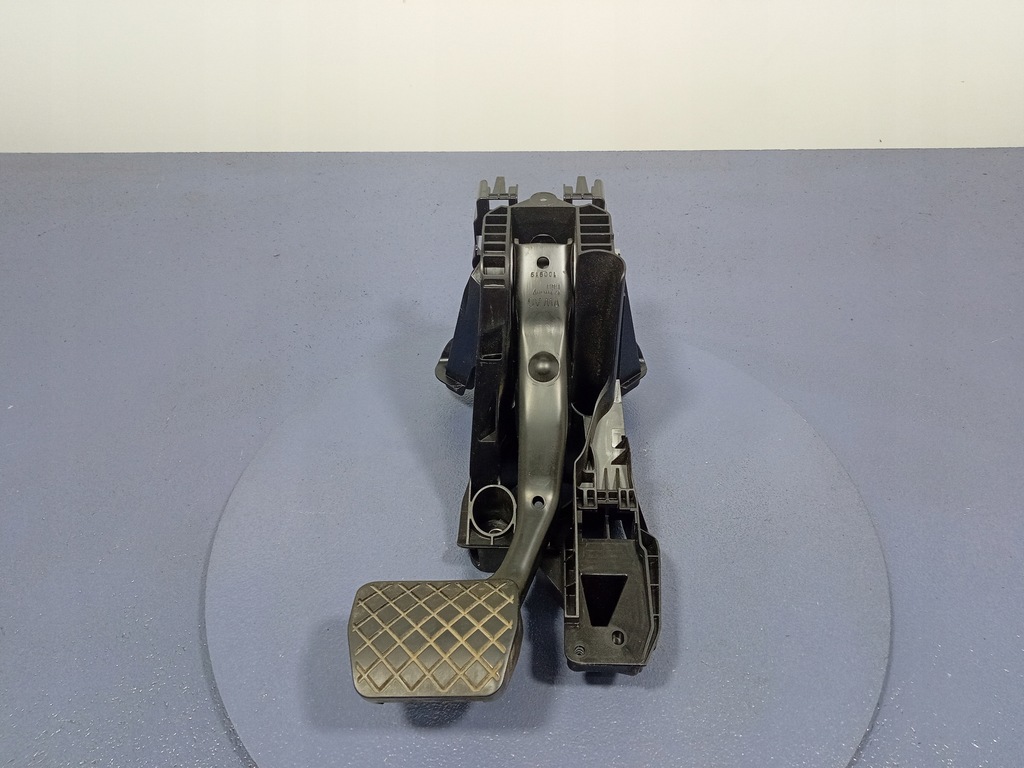 фото №5, Skoda kodiaq i 16- педаль тормоза автоматическая коробка передач 5q1723058bp