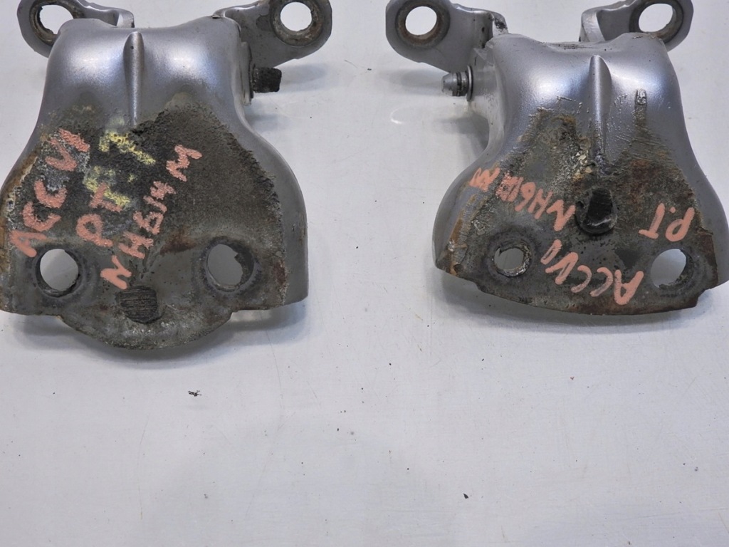 фото №2, Петлі двері правий задня nh614m accord vi