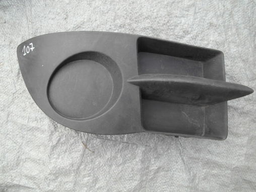 фото №1, Clio ii campus storia решётка заглушка бампера