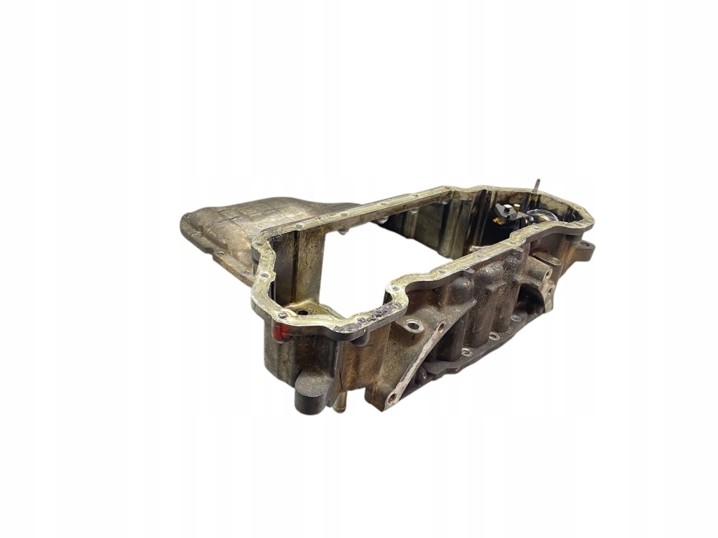 Lexus is 220d-250-350 2200cm3 2010 піддон масляна седан 1211126030 Недорого