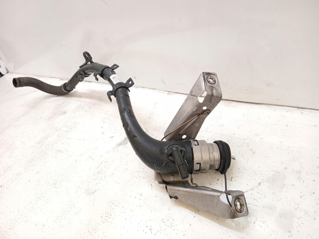 фото №1, Труба заливной топлива peugeot 508 ii 1.6