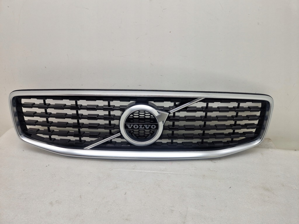 фото №1, Volvo v60 ii s60 iii r-design решітка радіатора решітка радіатора радіатора 2018- 32132226 3213222