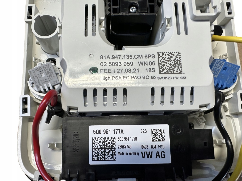 фото №4, Audi q3 83a ліхтарі стельовий led 81a947135cm