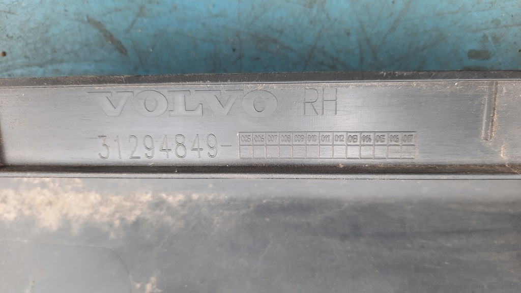 фото №8, Молдинг порог правая volvo xc60 31294849