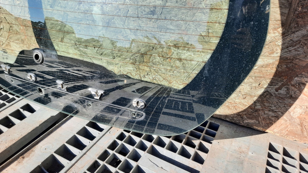 фото №4, Задняя крышка багажника багажника volvo c30