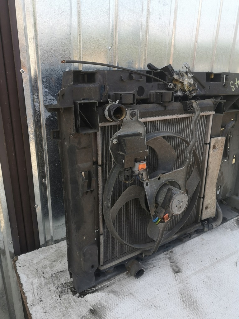 фото №7, Pas передний радиатор peugeot 207 lift 1.4b