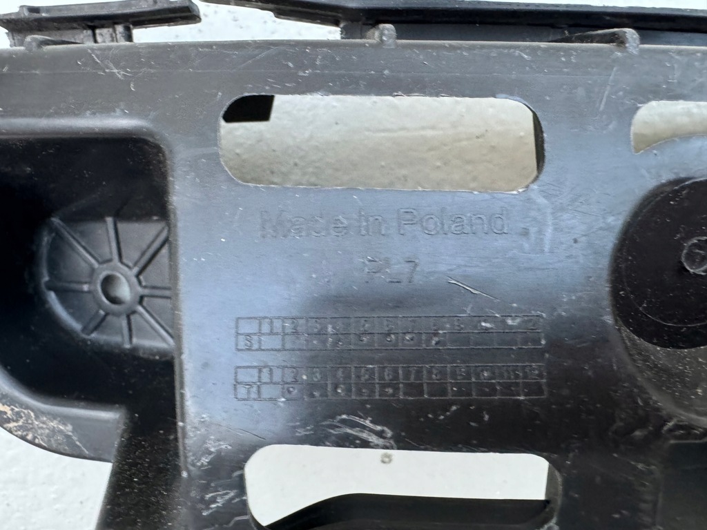 фото №9, Skoda superb iii 3 15-24r направляющая бампера правый задняя задний 3v5807394