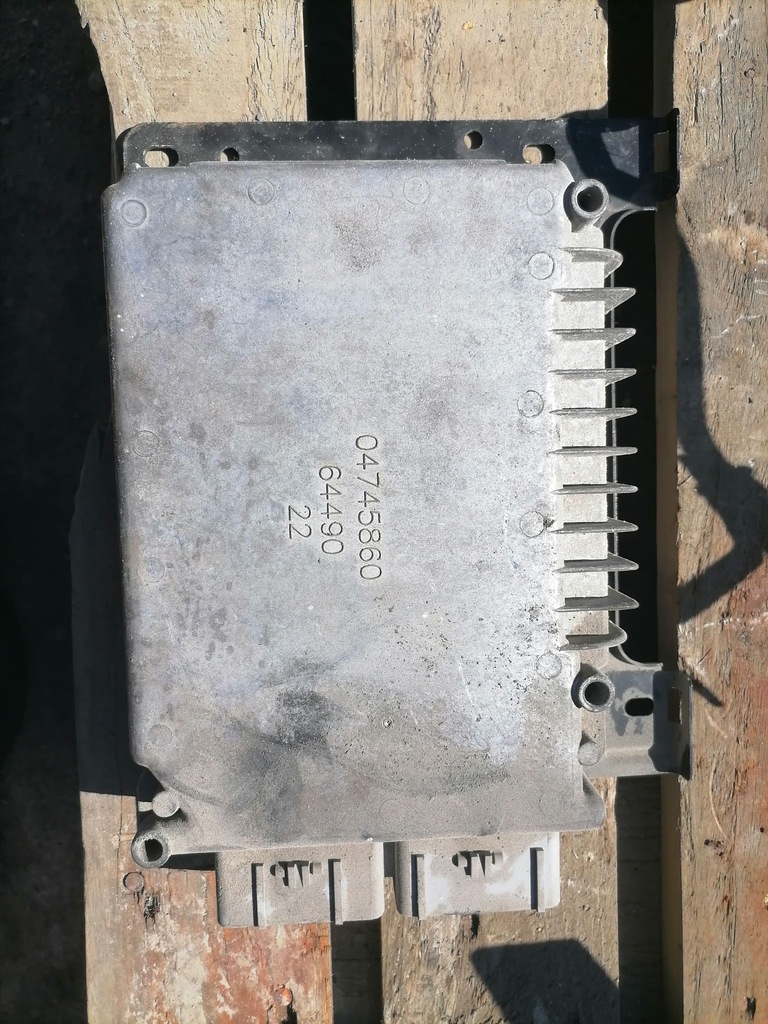 фото №1, Бортовий комп'ютер pt cruiser 2.0 104kw hyn9ab3