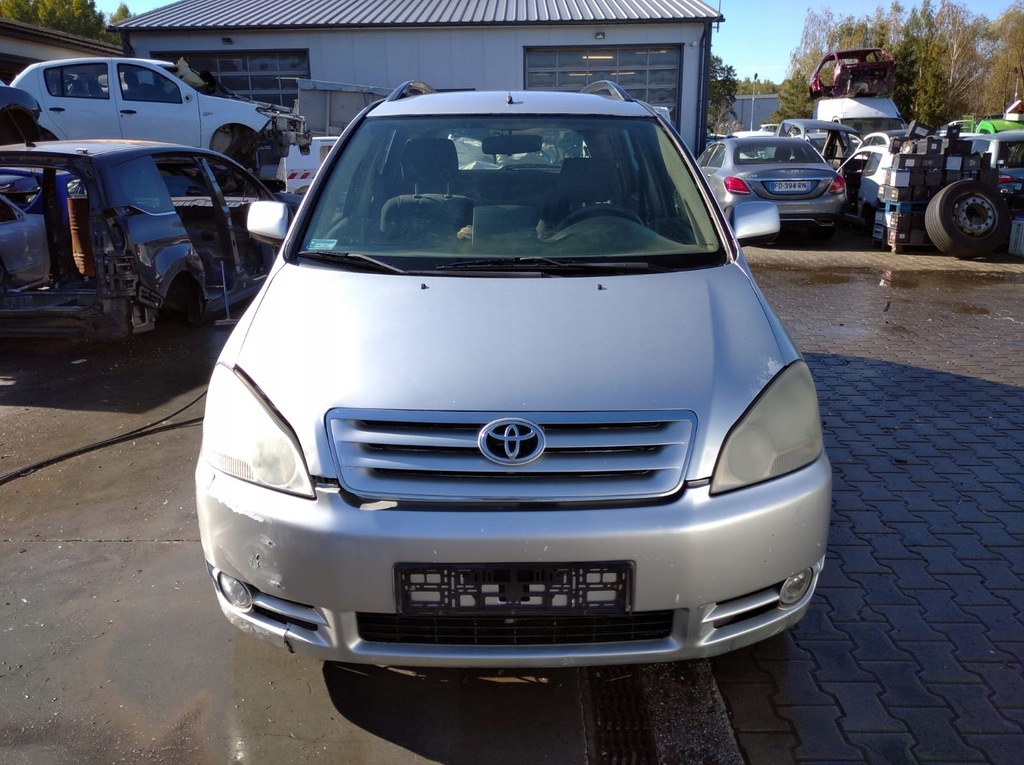 фото №12, Toyota avensis verso m2 01-03 лампа левая задняя задняя w крыло