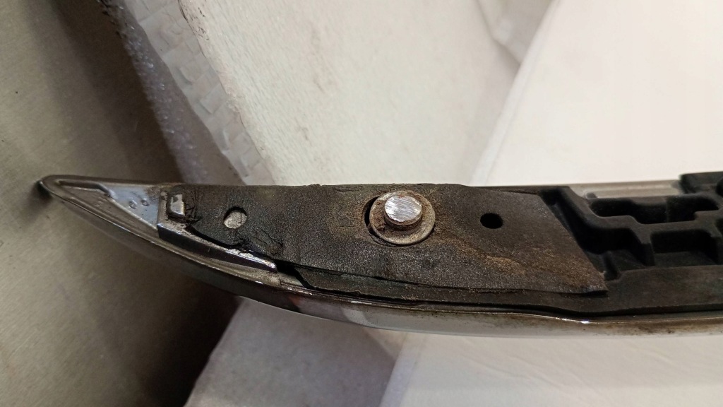 Купить Opel insignia a sedan 08-17 молдинг накладка хром крышки крышки задний  c603