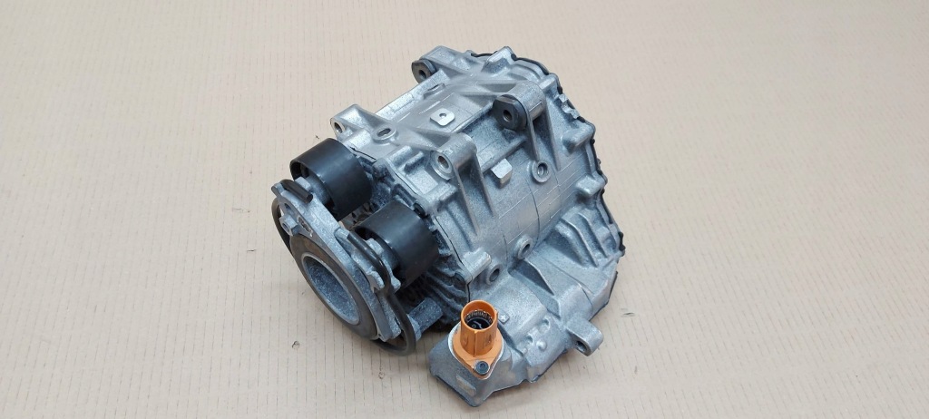 фото №1, Генератор bmw 2 u06