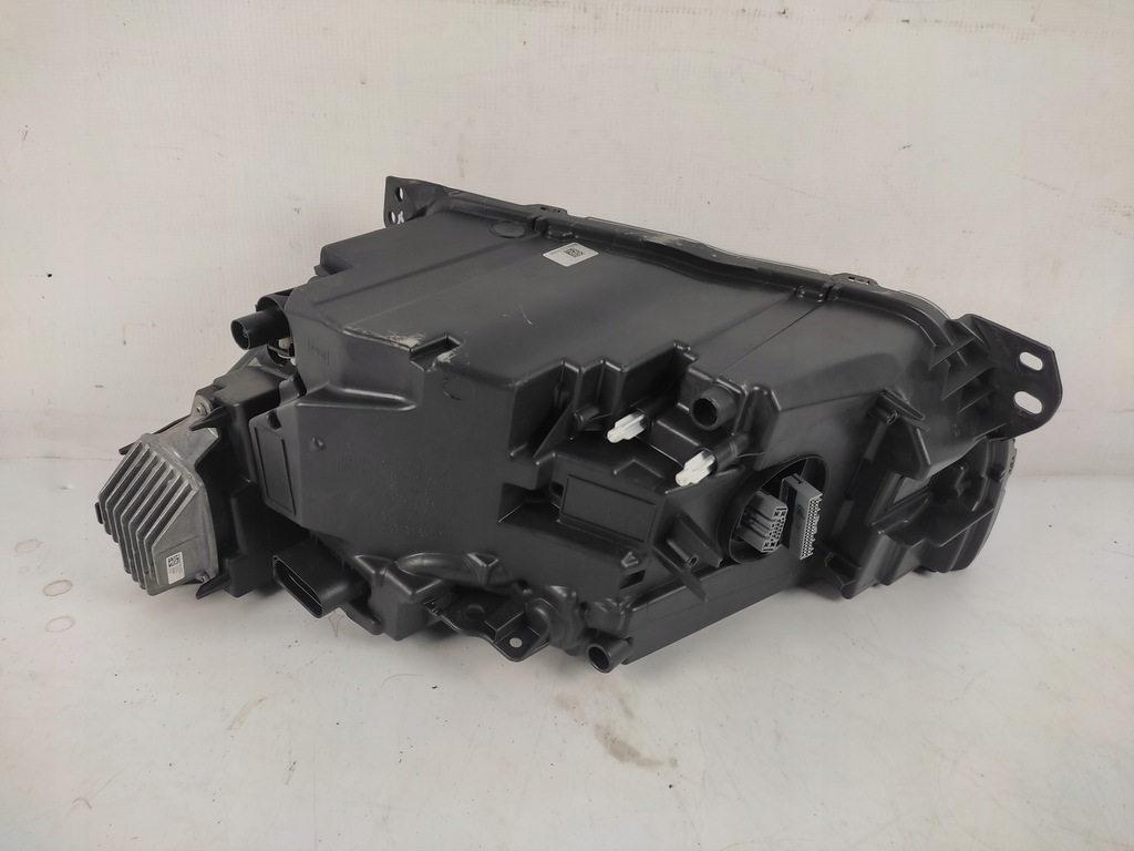 фото №7, Volvo xc40 ii лампа правая передняя перед full led 2017-