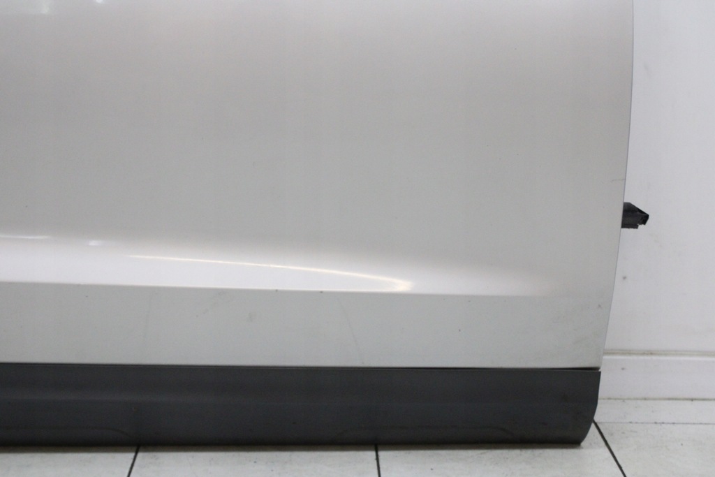 фото №6, Audi q3 8u 11r- дверь правое передние правый перед lx7w