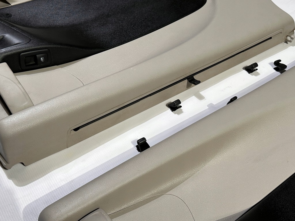 фото №10, Обшивки обшивка оббивка обшивка двері шторка chrysler pacifica 2016 - 2022