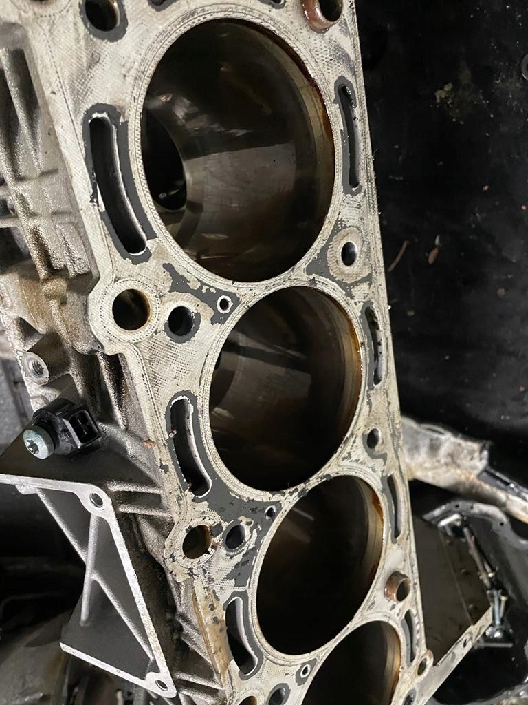 фото №9, Блок mercedes 63amg 63 amg m156 w221 w216 w212 w204 w164 a1560110801