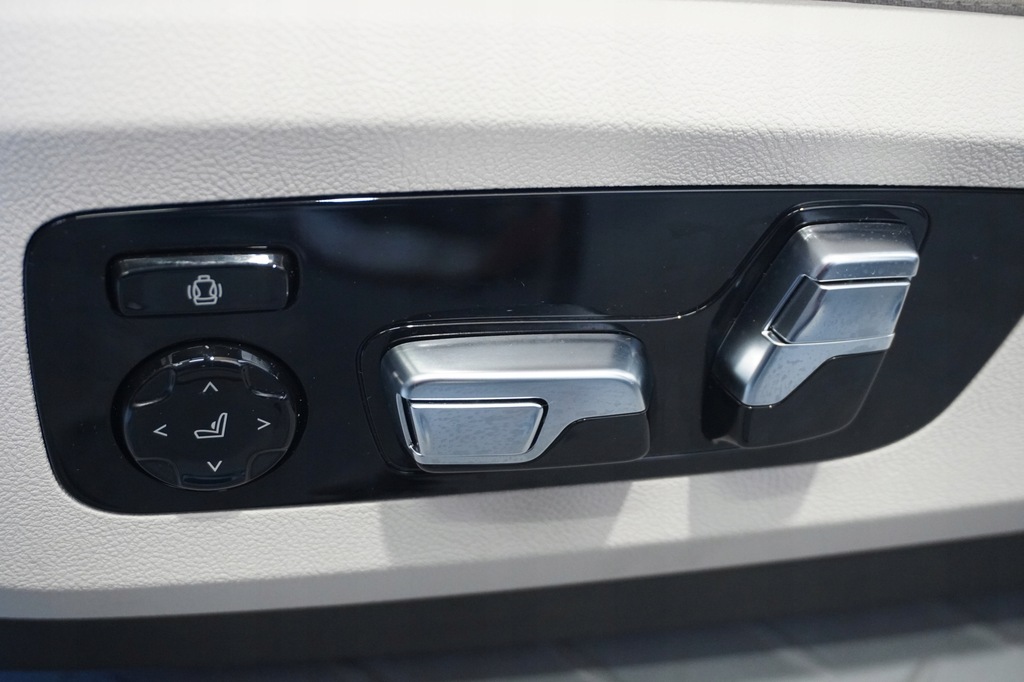 фото №9, Сиденья середина заднее сиденье bmw x5 g05 g05lci-lift ivory 12km.