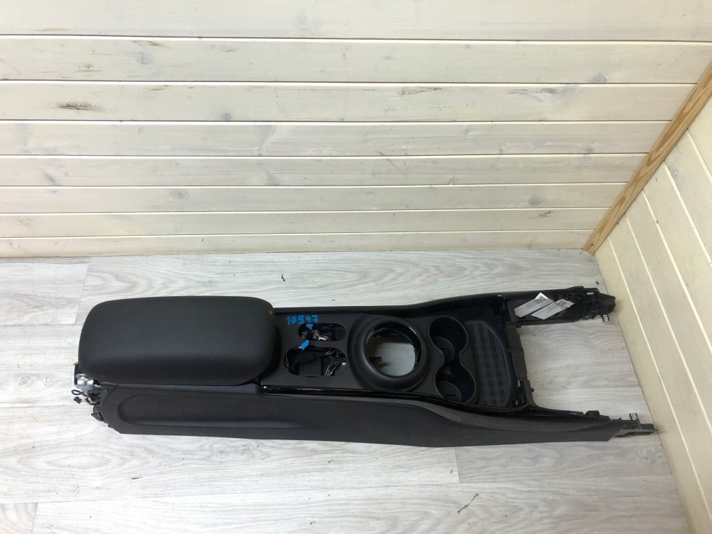 фото №1, Mini f55 f56 f57 туннель средний зарядное устройство