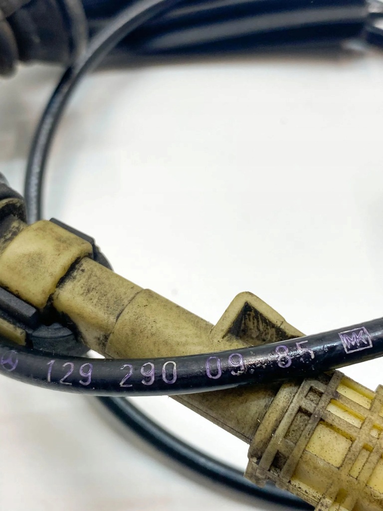 Трос mercedes-benz sl r129 1292900985 27499095 2.8l 142kw 1997 в Украине