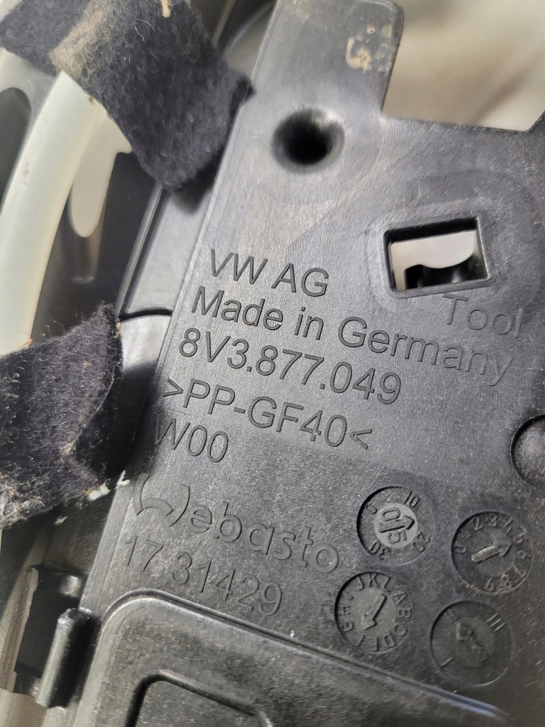 фото №5, Каркас кронштейн люк audi a3 8v 8v3877049