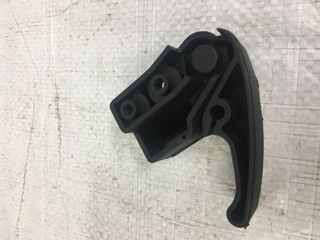 фото №9, Ручка відкривання капот audi a3 8p 1h1823533