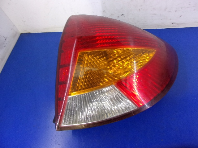 фото №1, Kia rio i kombi лампа задняя задняя правая