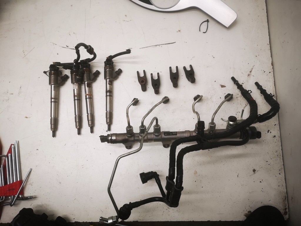 фото №1, Sorento iii форсунки молдинг 2,2 crdi