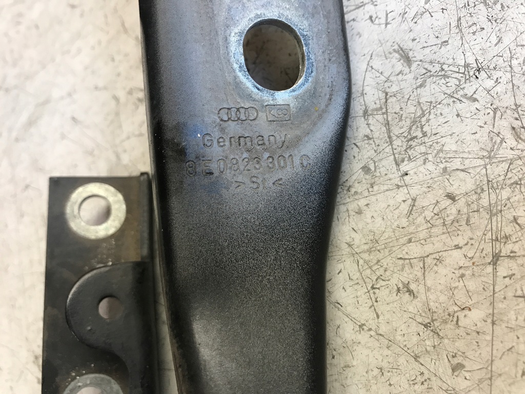 фото №5, Петля петли капот левый правый audi a4 b6