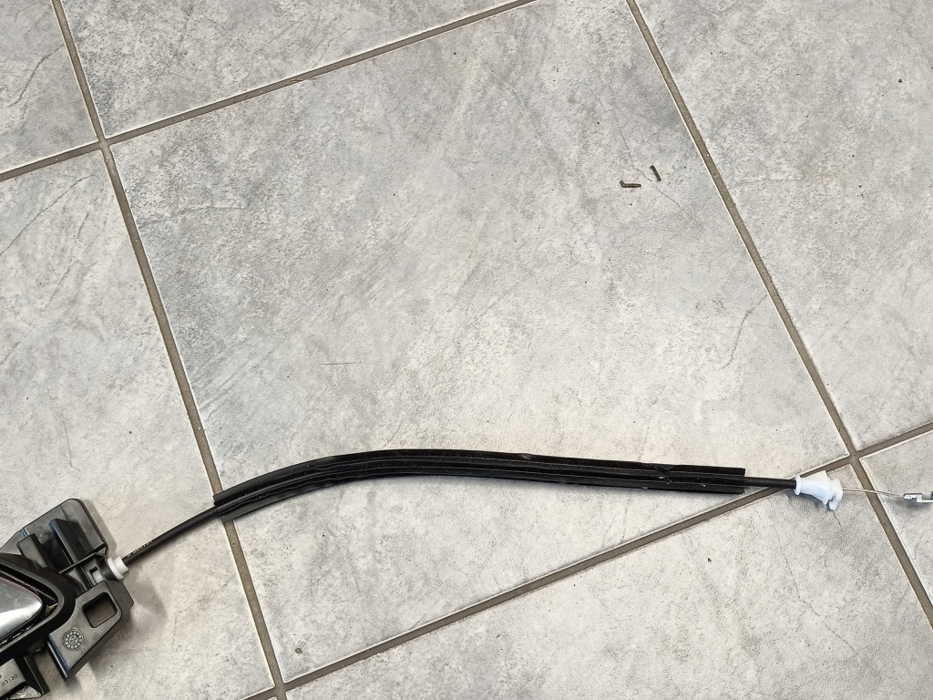 Ручка внутренняя правая opel crossland x 13484998 Цена