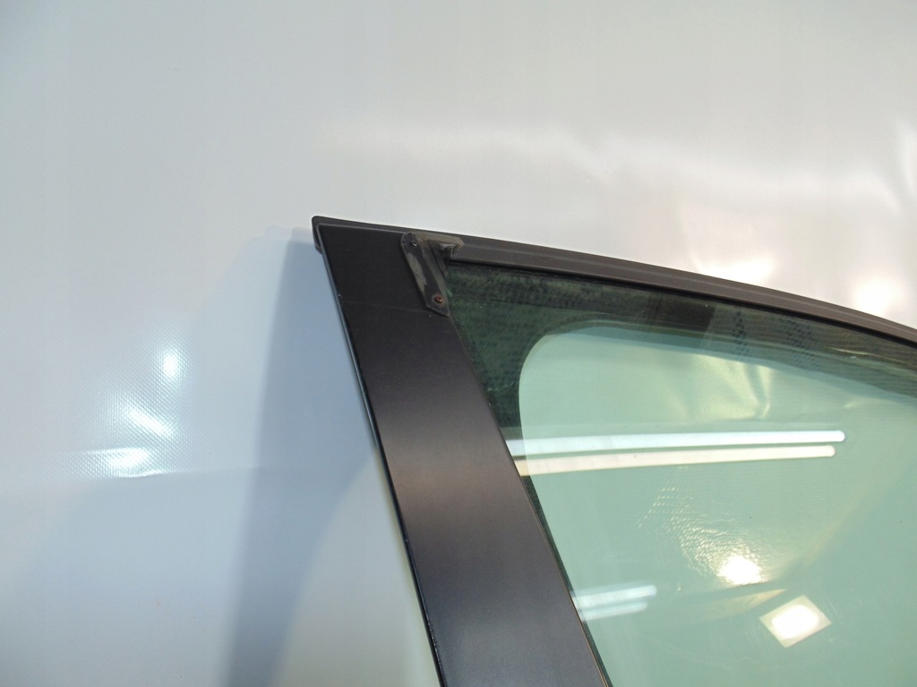 фото №9, Vw caddy iii двері праве перед білий 04-