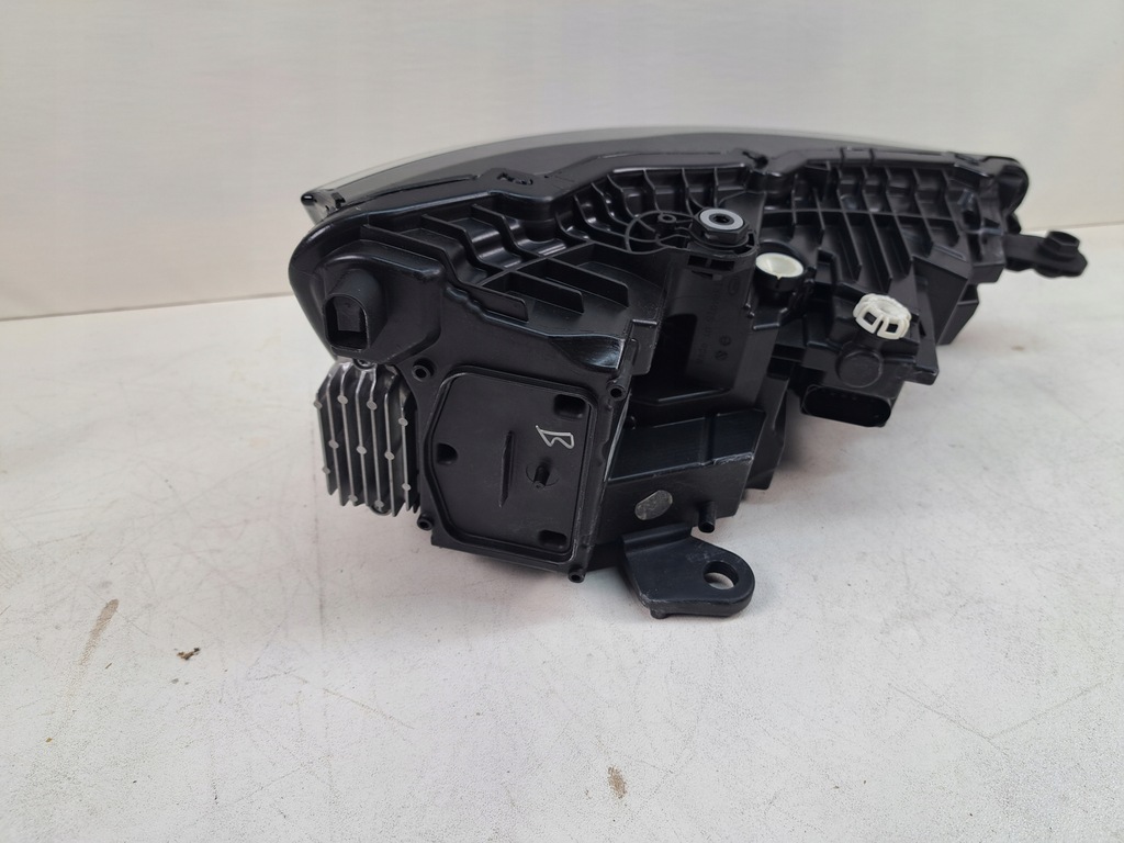 фото №7, Лампа левая левый full led skoda scala lift