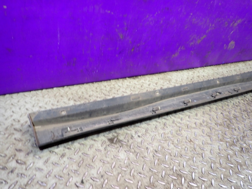 фото №6, Fiat grande punto hb 3d молдинг накладка поріг права поріг правий 891/b