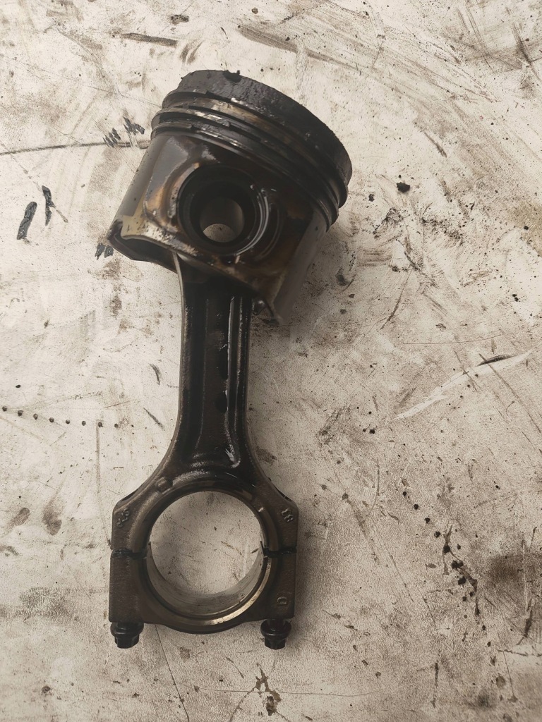 Купити Поршень bmw x5 f15 8506670