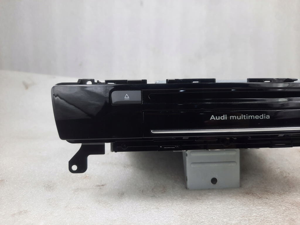 фото №2, Audi a6 a7 c7 радио считыватель mmi sd 3g 4g0035670k