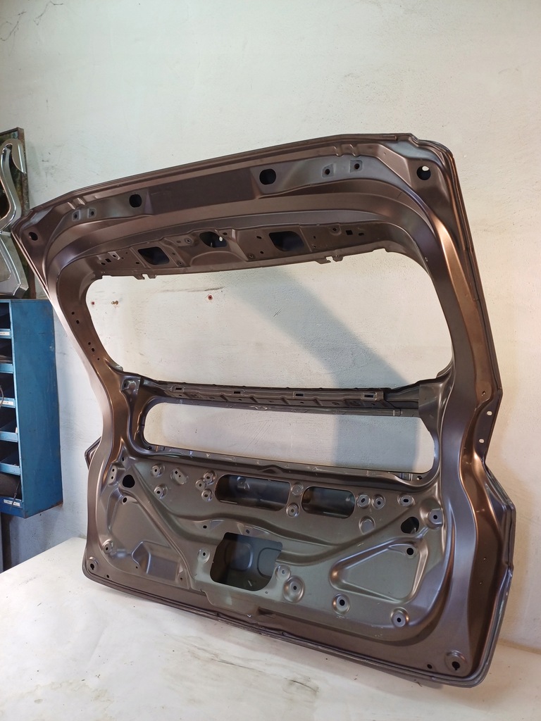 фото №15, Кришка багажника багажника задня mitsubishi eclipse cross 18-20