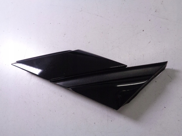 фото №1, Трикутник молдинг крила лівий перед opel grandland x 1.2 бензин 2018 rok