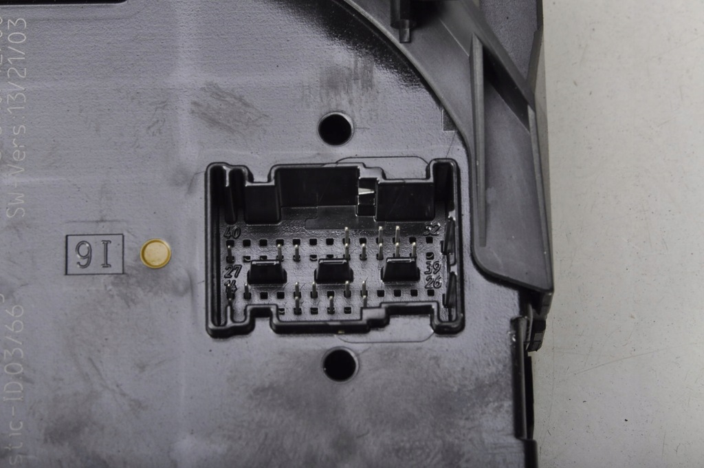 фото №6, Mercedes w172 r172 коробка предохранителей a1729002609