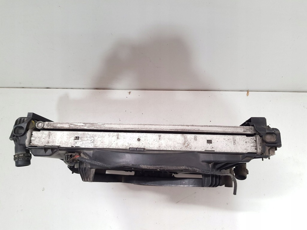 Bmw 1 e81 e87 2007 с передний радиатор / комплект с Разборки