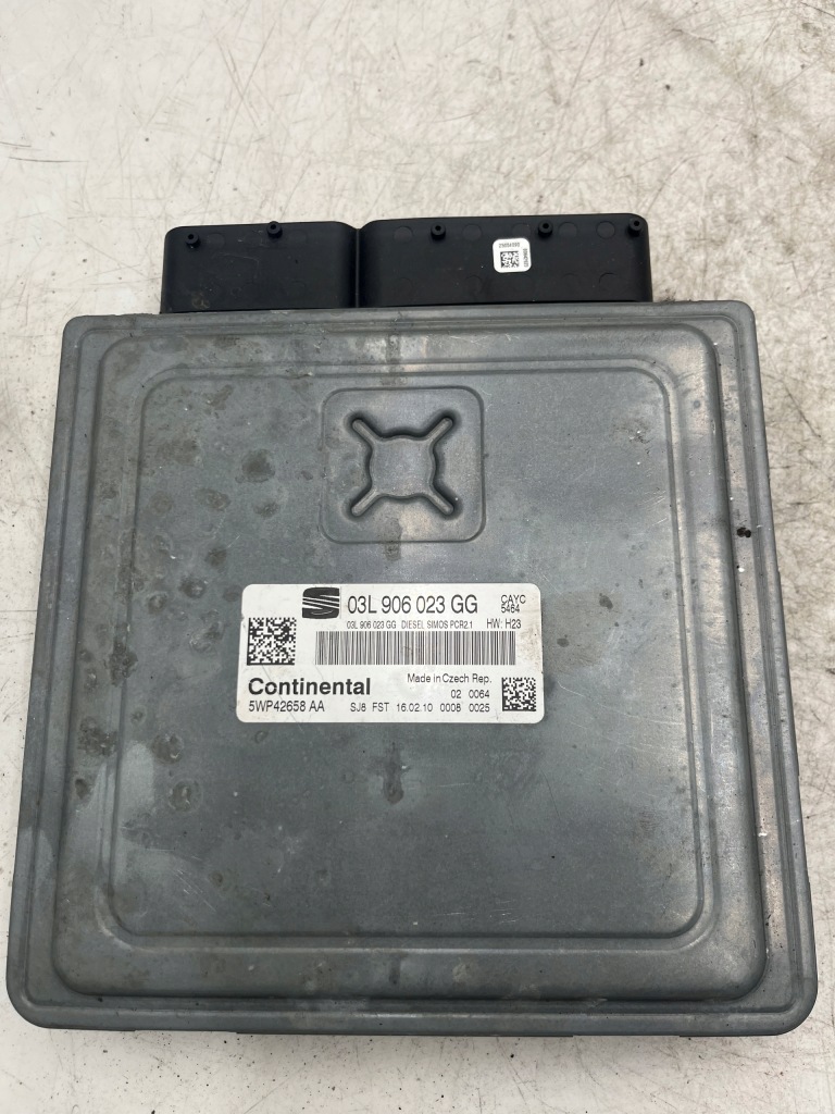 Купити Бортовий комп'ютер двигуна блок керування seat altea xl 03l906023gg