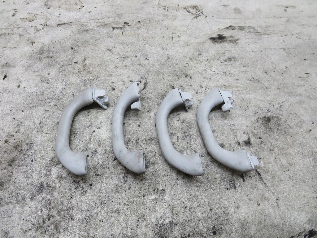 фото №1, Ручка кронштейн потолочный passat b7 kombi