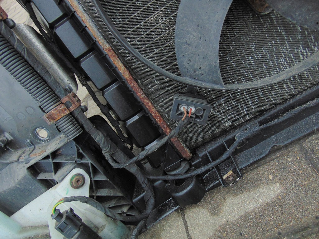 фото №14, Pas передній підсилювач передній версія bez кондиціонера audi a2 1.2tdi eu