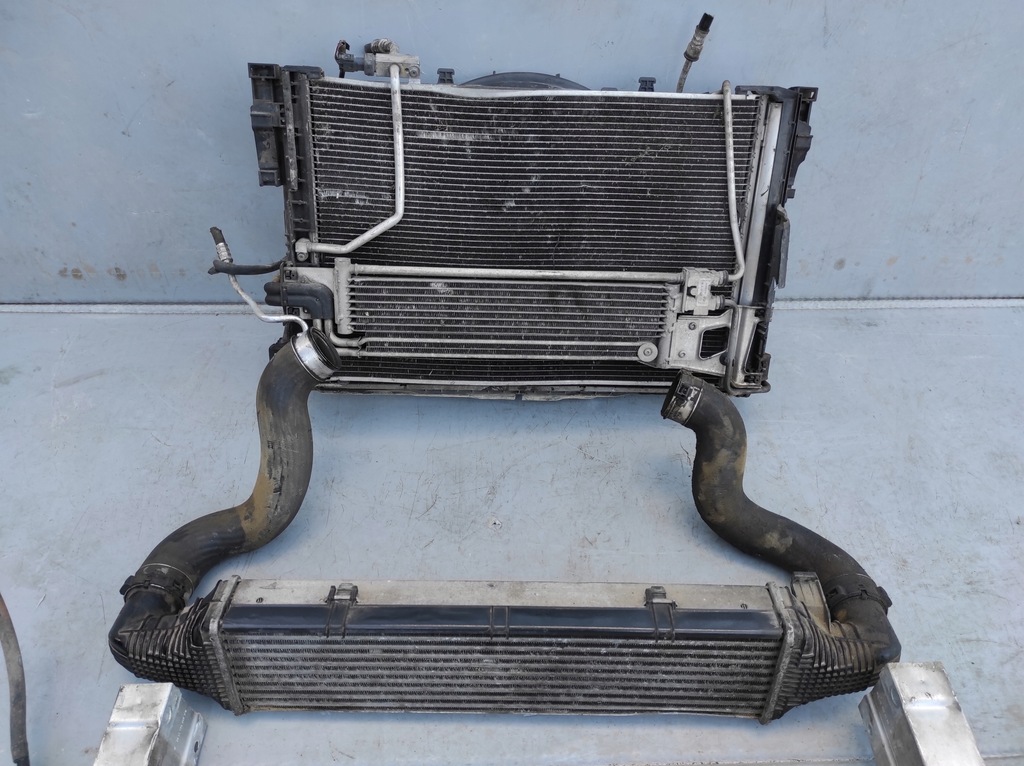 фото №1, Mercedes w207 комплект радіатор вентилятор 350 cdi