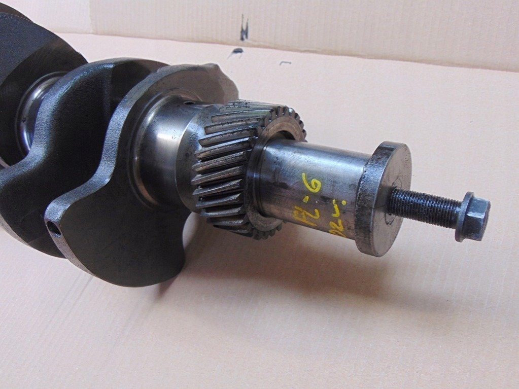 Volvo fl6 220 02r d6b wał коленчатый Недорого