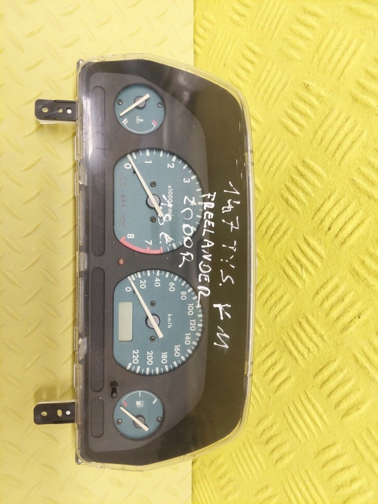 фото №1, Land rover freelander 1.8 счетчик приборы 52010468c