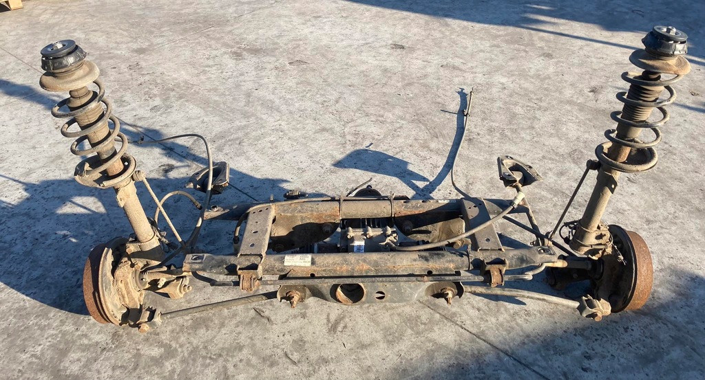 фото №1, Балка задня підвіска dacia duster ii 4x4 1.6 sce повний