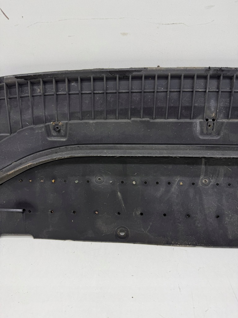 фото №6, Audi s6 a6 c7 s-line плита защита спойлер pod бампер оригинал!