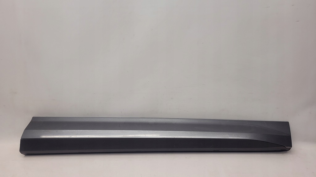 фото №1, Skoda enyaq vrs молдинг дверь правая перед