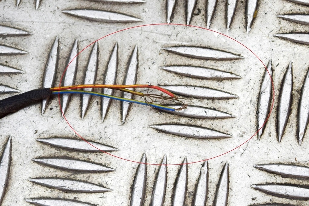 фото №8, Volkswagen id.3 e11 pro задній бампер датчики паркування проводка 10c97