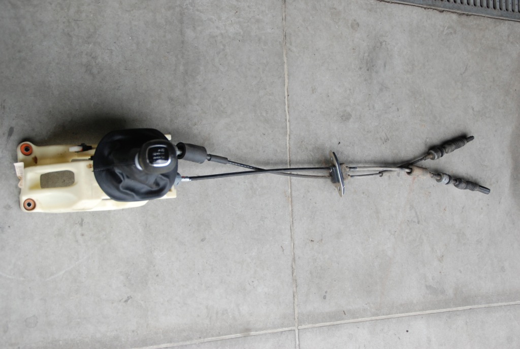 фото №1, Домкрат выборщик тросы sportage iii 10- 1.7 crdi