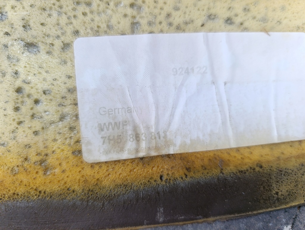 фото №7, Vw t5 multivan накладка шумоизоляция подкрылок левая правое 7h5863813 7h5863814